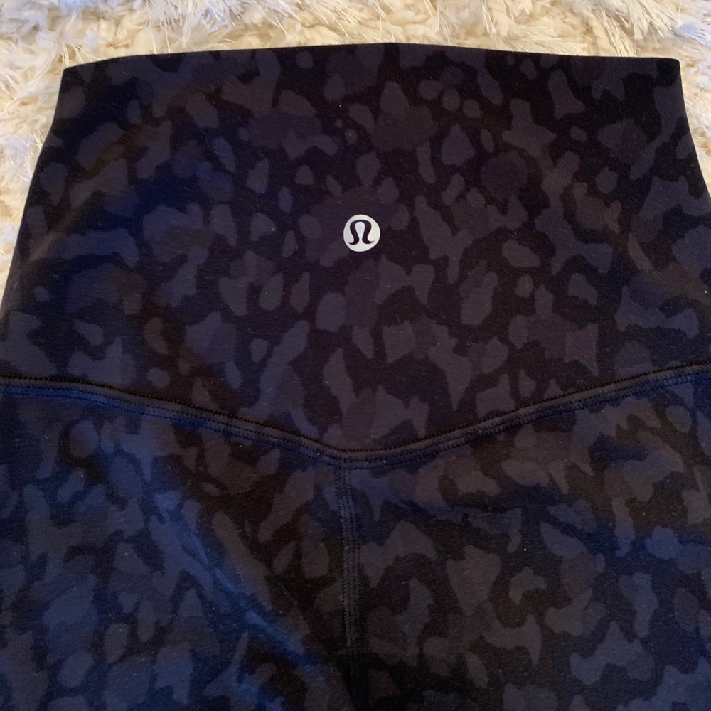 Lululemon leggings